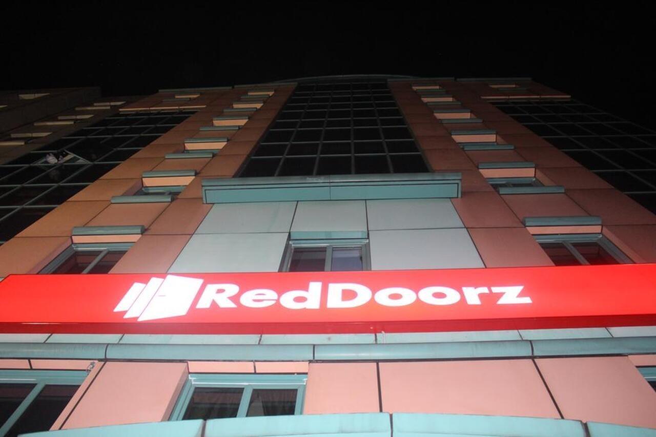 Reddoorz @ Aljunied Hotel Singapura Luaran gambar