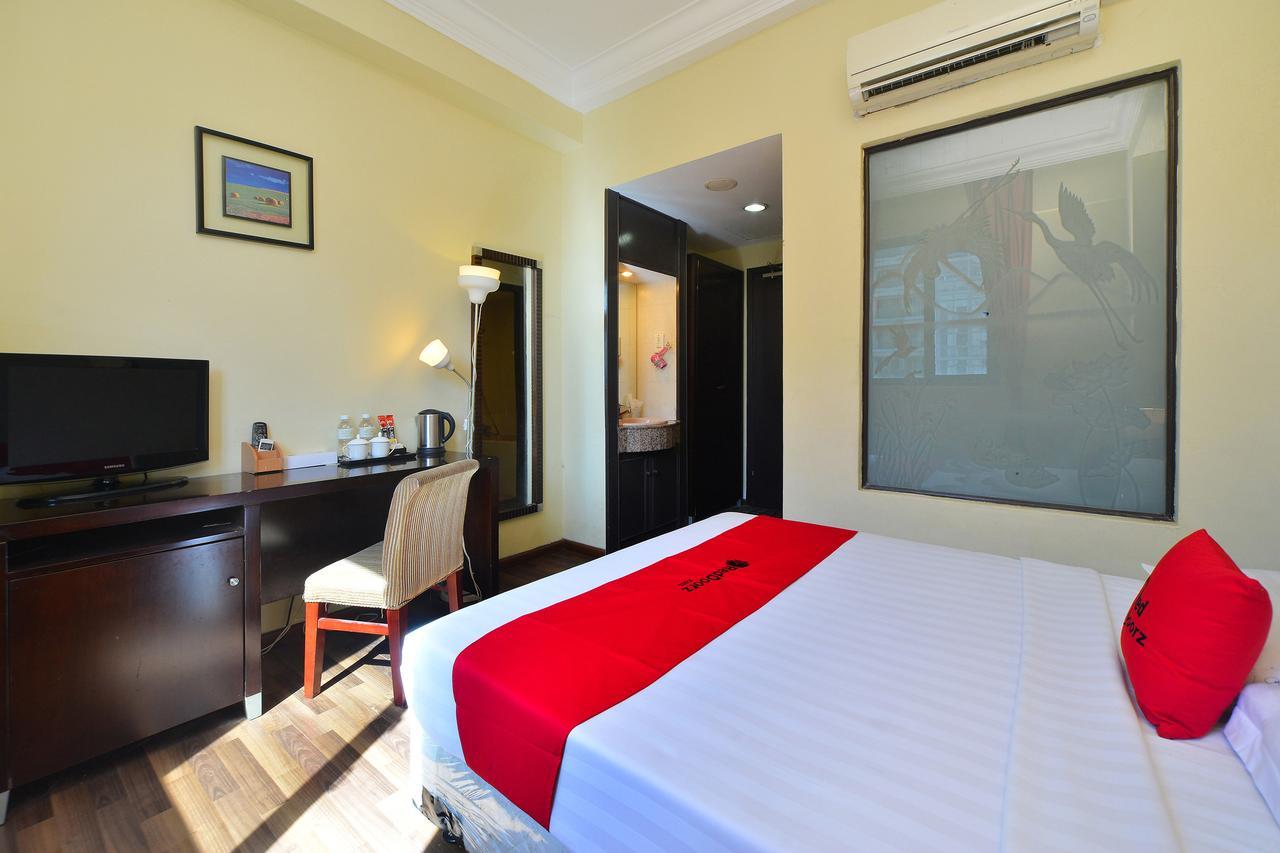 Reddoorz @ Aljunied Hotel Singapura Luaran gambar
