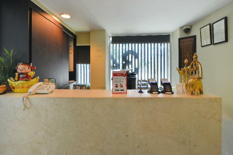 Reddoorz @ Aljunied Hotel Singapura Luaran gambar